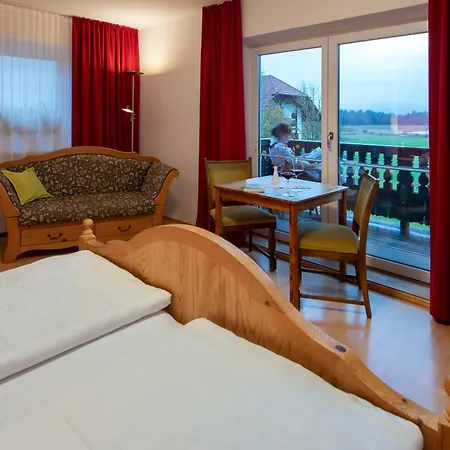 Gaestehaus Nigglhof Penzion *